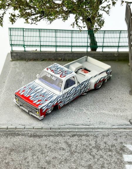 KAIDO HOUSE MINIGT 1:64 #157Chevrolet Solod Pickup Alloy car model