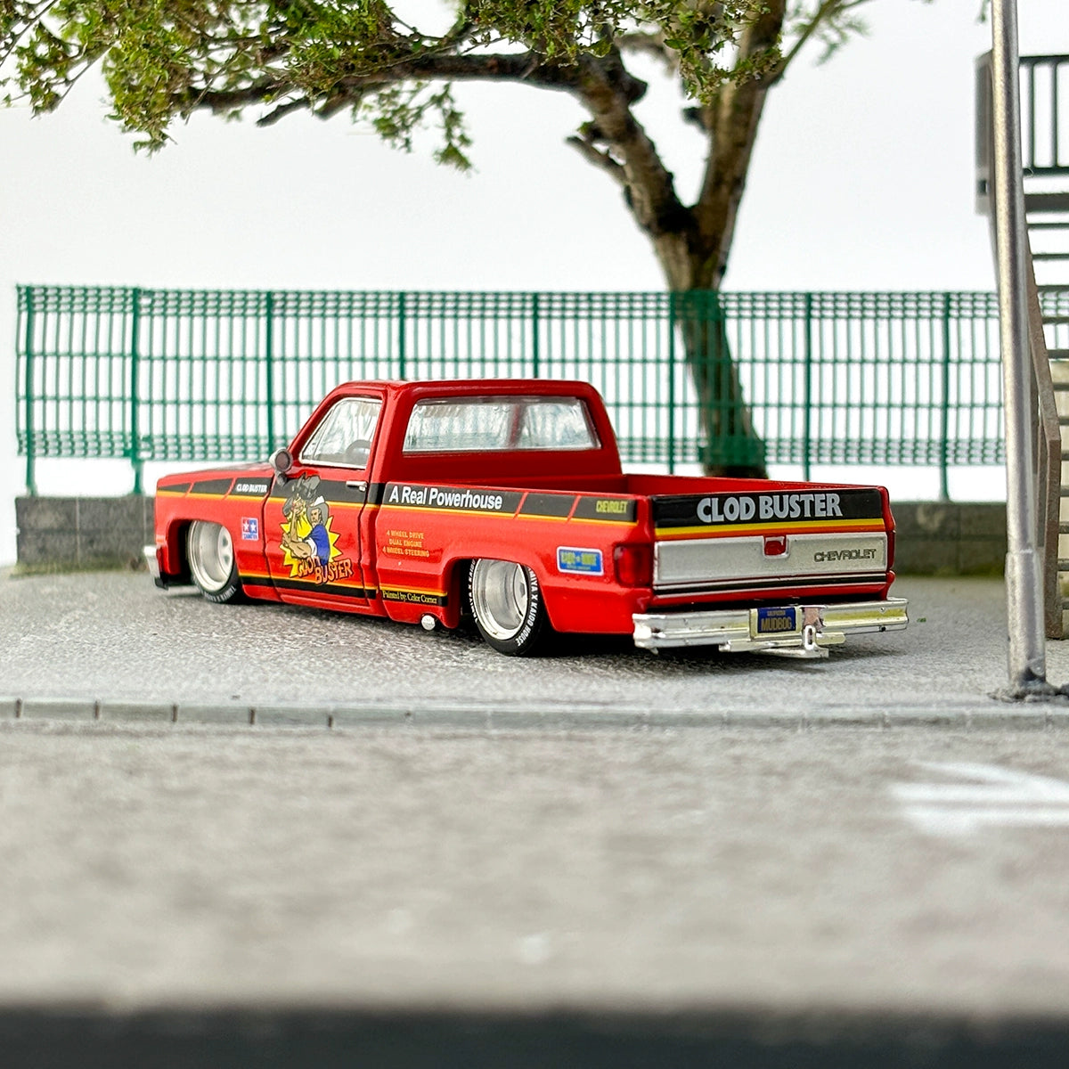Kaido House MINIGT 1:64 //130 Chevrolet Pick-up Silverado Alloy car model