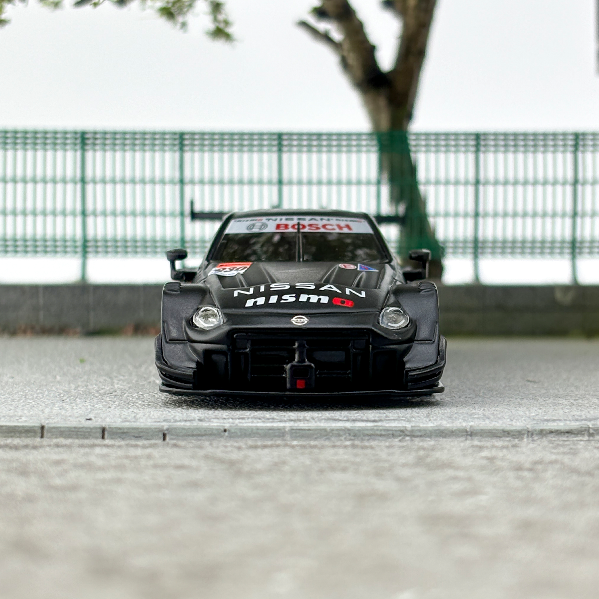 MINIGT 1:64 #755 Nissan Z GT500 230 Alloy car model