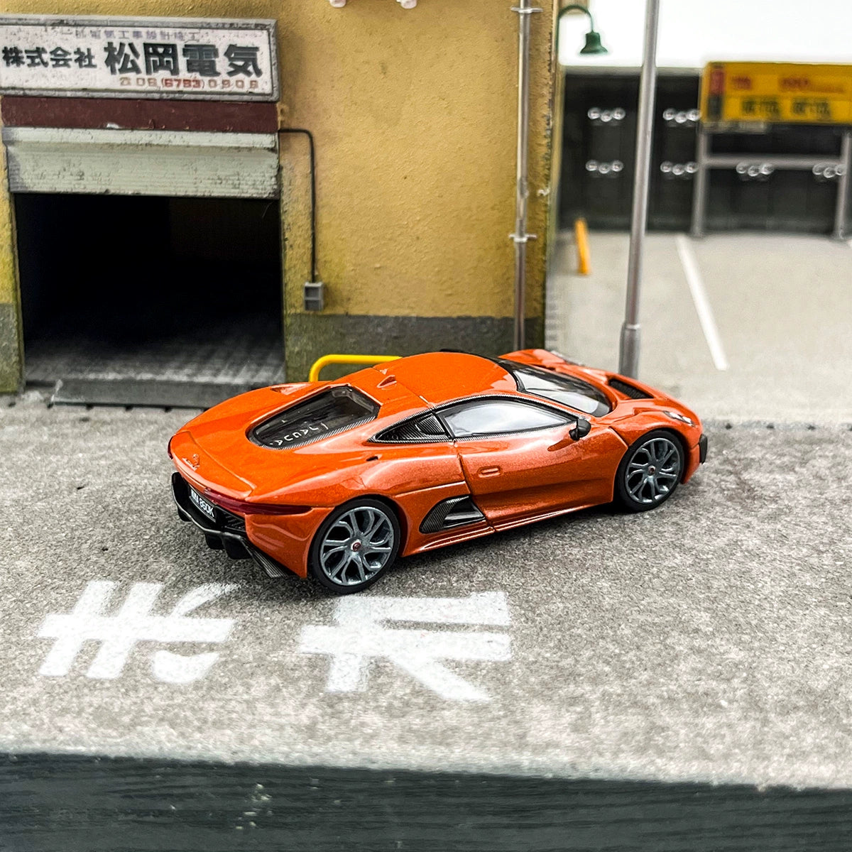 MINI GT 1:64 #903 Jaguar C-X75 Spectre Alloy car model