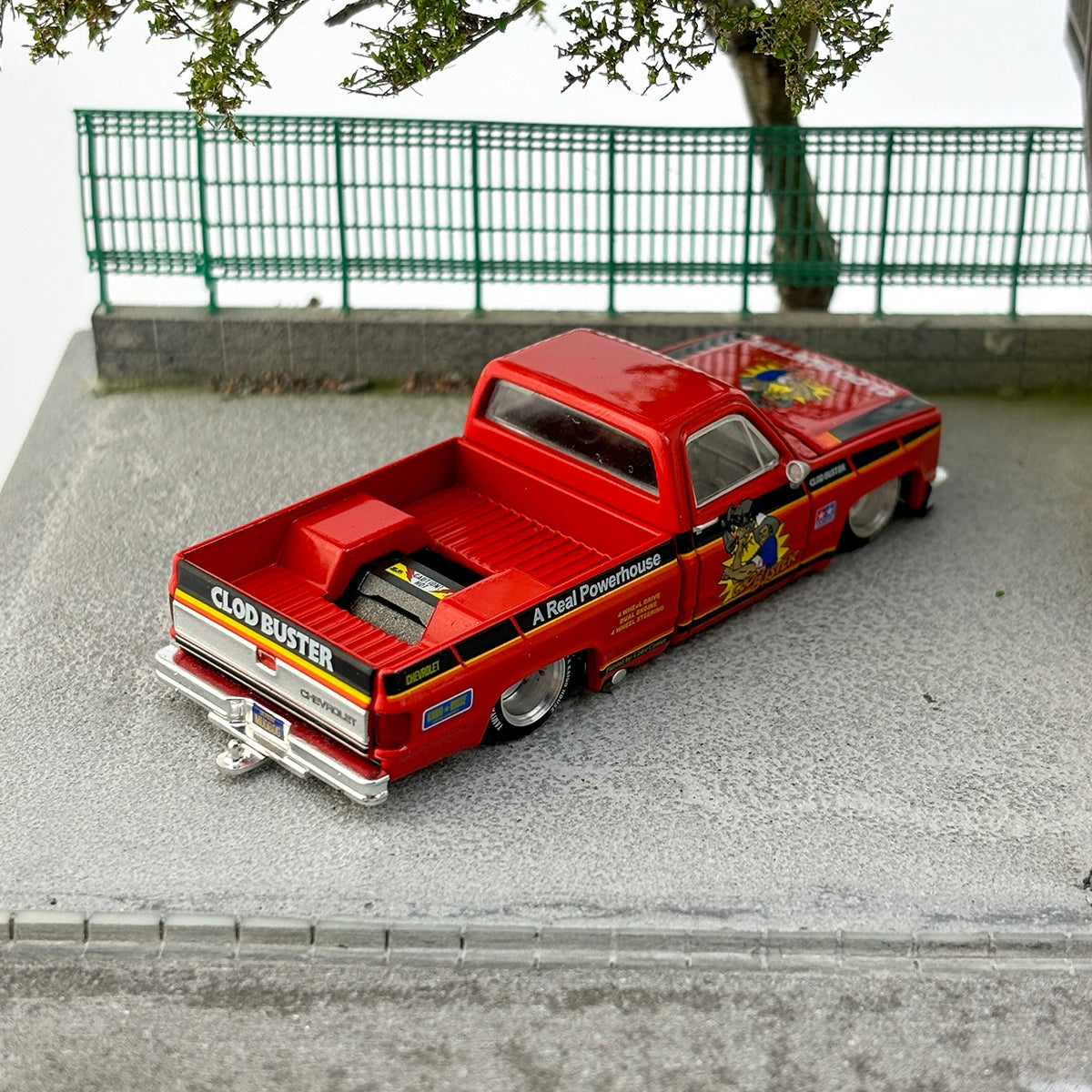 Kaido House MINIGT 1:64 //130 Chevrolet Pick-up Silverado Alloy car model