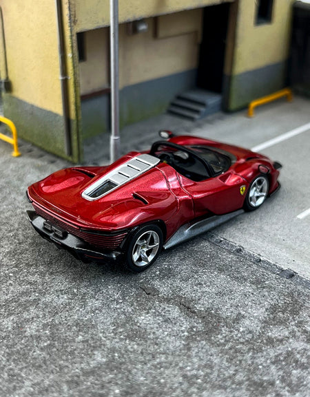 BBR 1:64 Ferrari Daytona SP3 Rosso Alloy car model