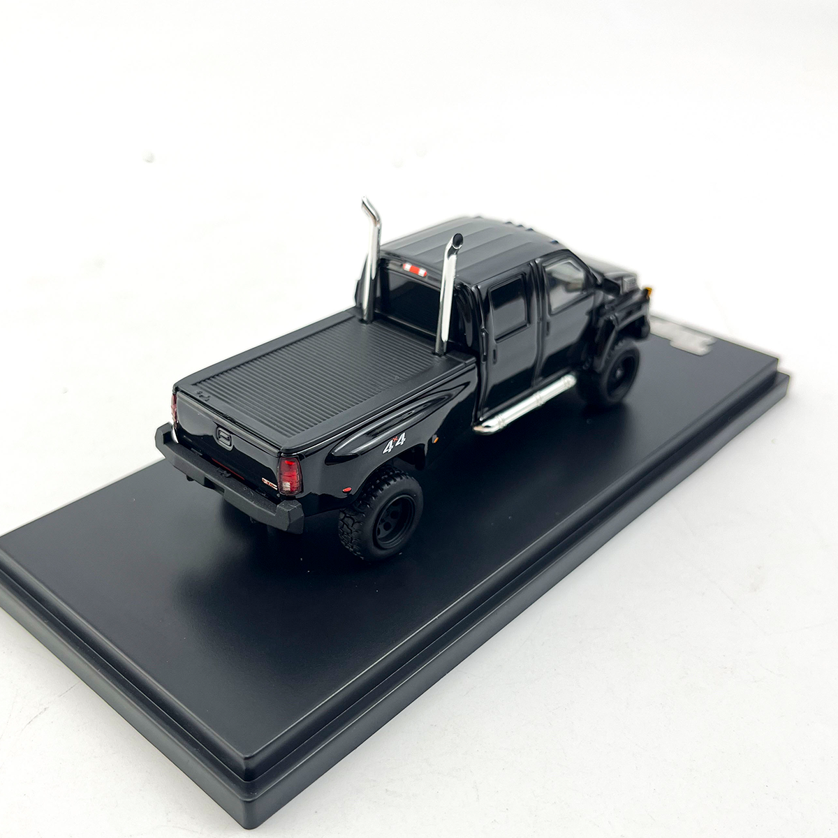 GOC Top Kick 1:64 Scale GMC C4500 Alloy Diecast Metal Pickup Truck Model - Beijing Expo Limited Collector's Edition (Premium Die-Cast Car Replica)