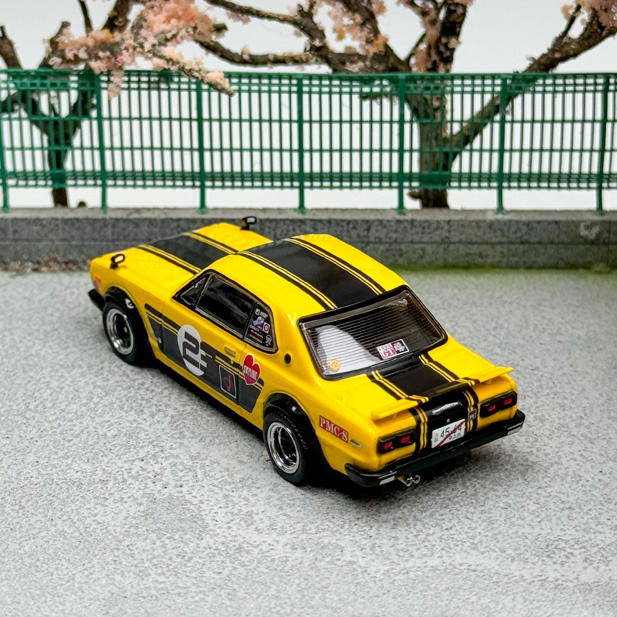 INNO 1:64 Nissan Skyline 2000 GT-R KPGC10 #23 Alloy car model